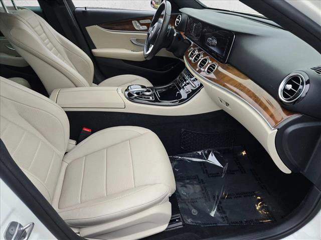 Used 2018 Mercedes-Benz E 300 image 19