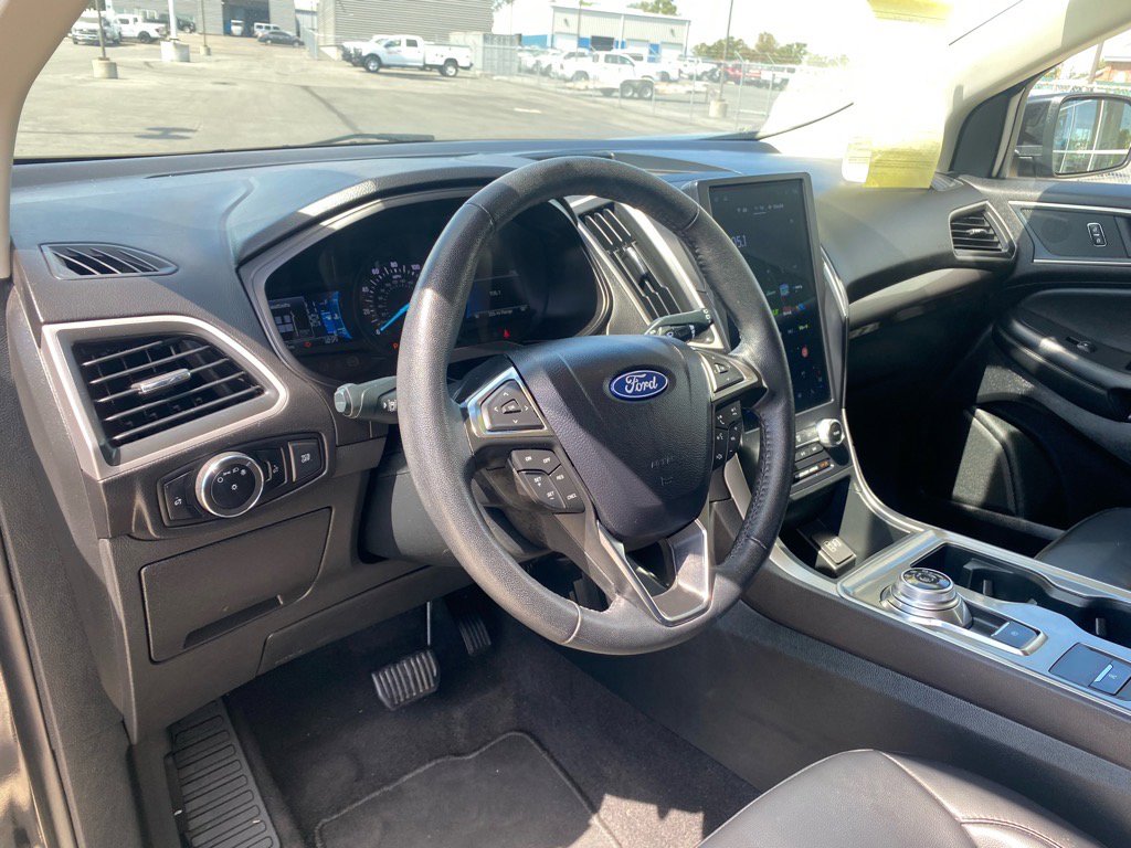 Used 2024 Ford Edge SEL image 20