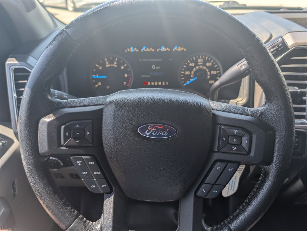 Used 2015 Ford F150 XLT w/ Equipment Group 302A Luxury AWD/4WD image 13