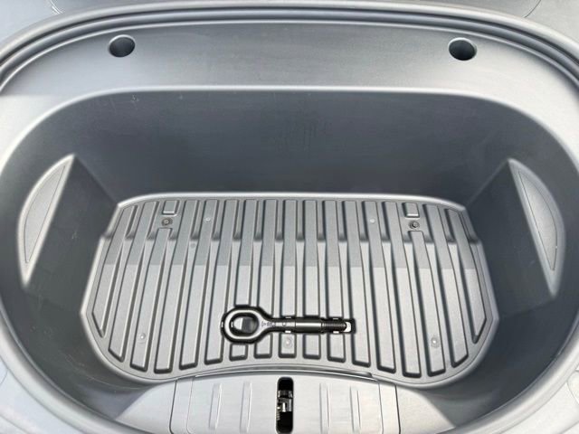 Used 2021 Tesla Model 3 Standard Range Plus RWD image 8