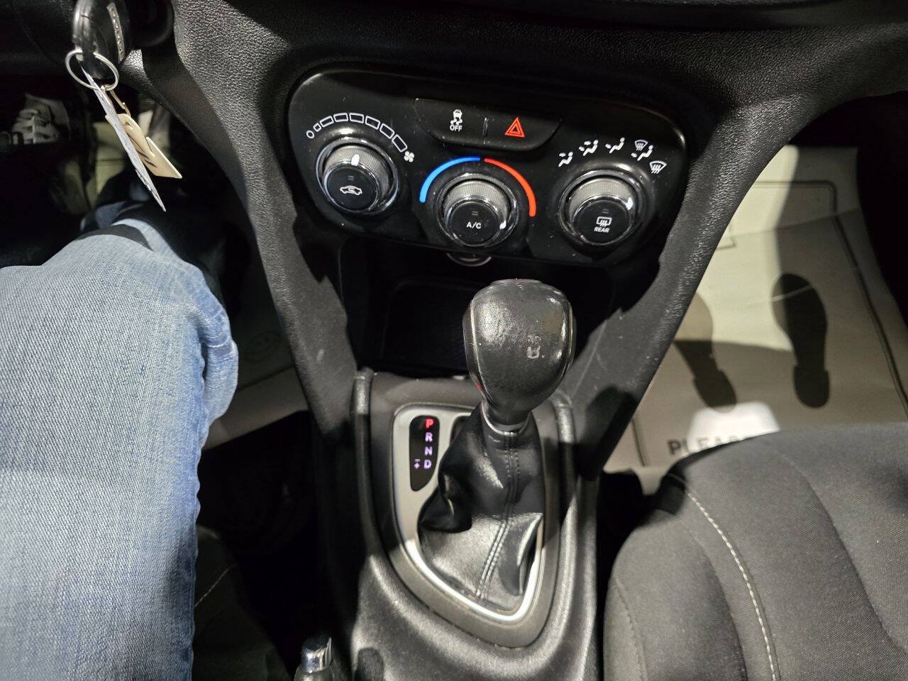 Used 2013 Dodge Dart Rallye FWD image 37