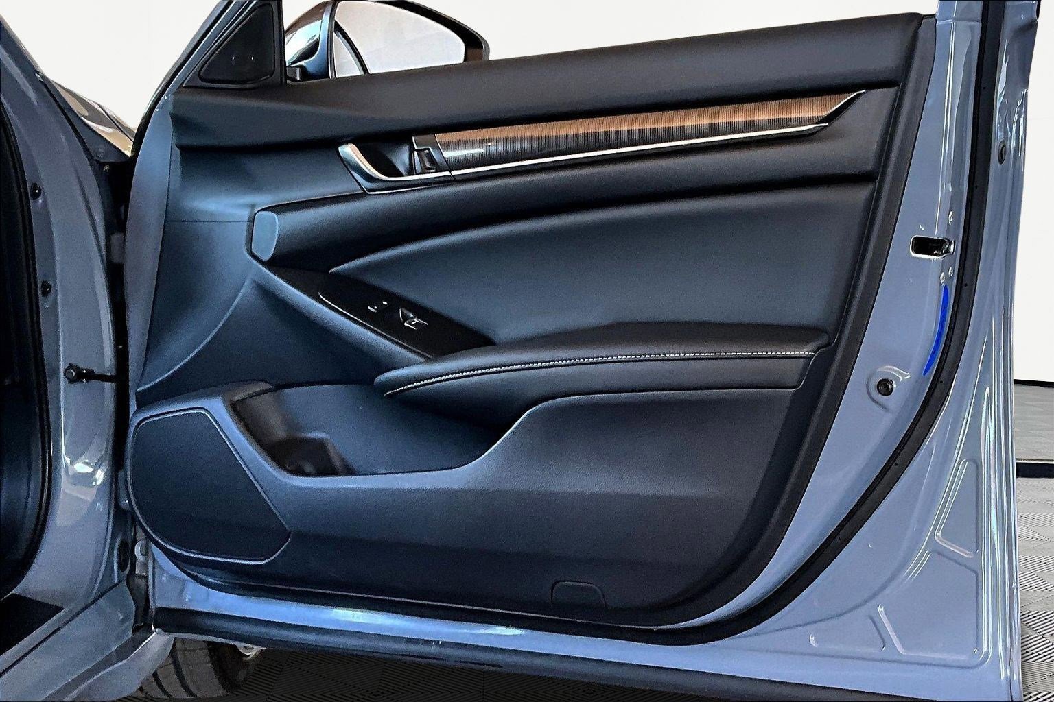 Used 2022 Honda Accord Sport image 26