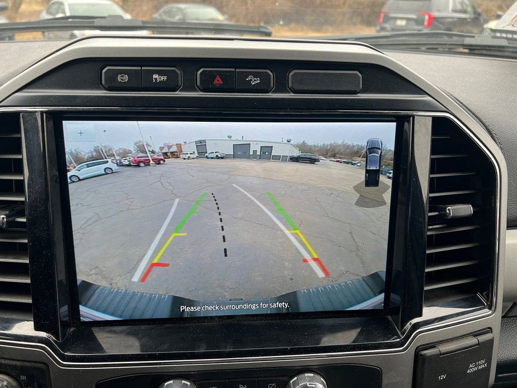 Used 2022 Ford F250 Lariat w/ Black Appearance Package image 23