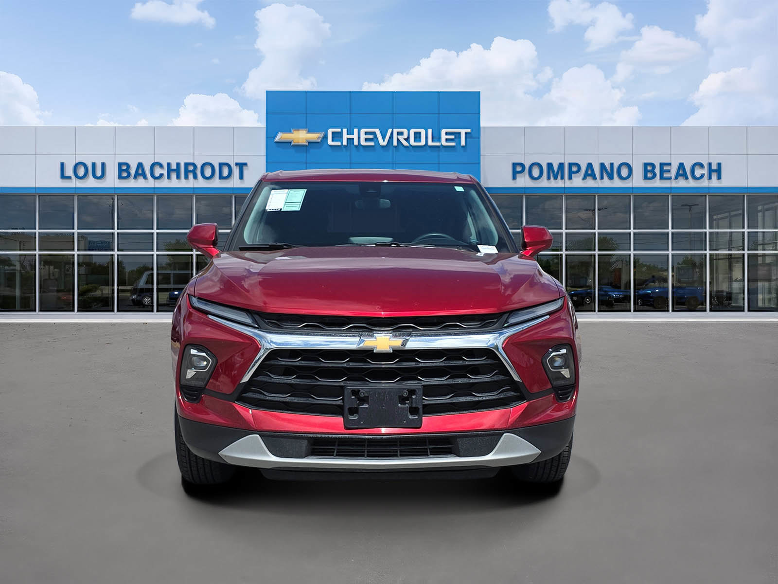 Used 2025 Chevrolet Blazer LT image 2