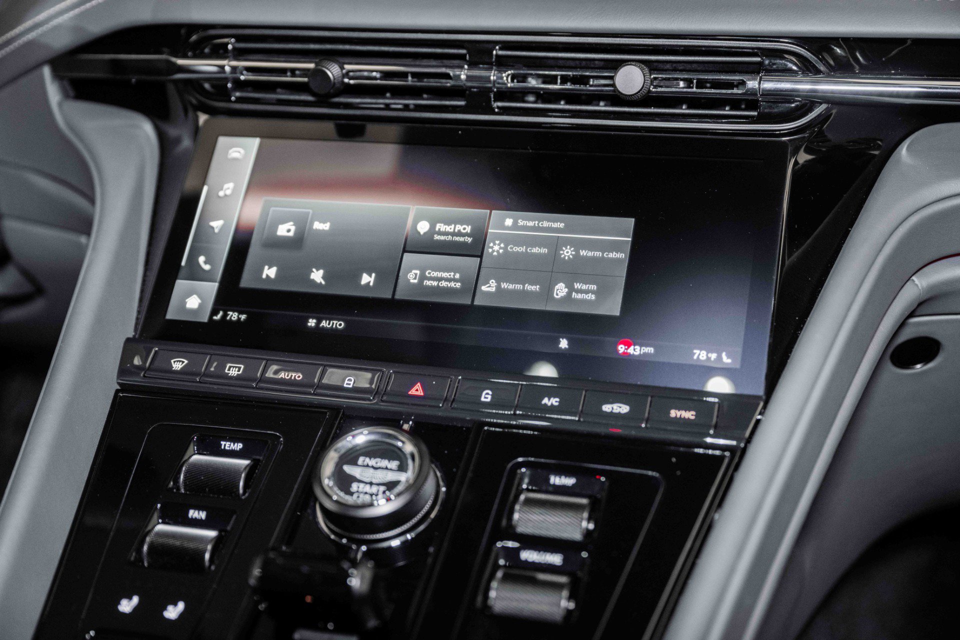 Used 2024 Aston Martin DB12 Coupe image 10