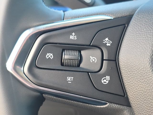 New 2026 Chevrolet Trax LT w/ Midnight Edition FWD image 14