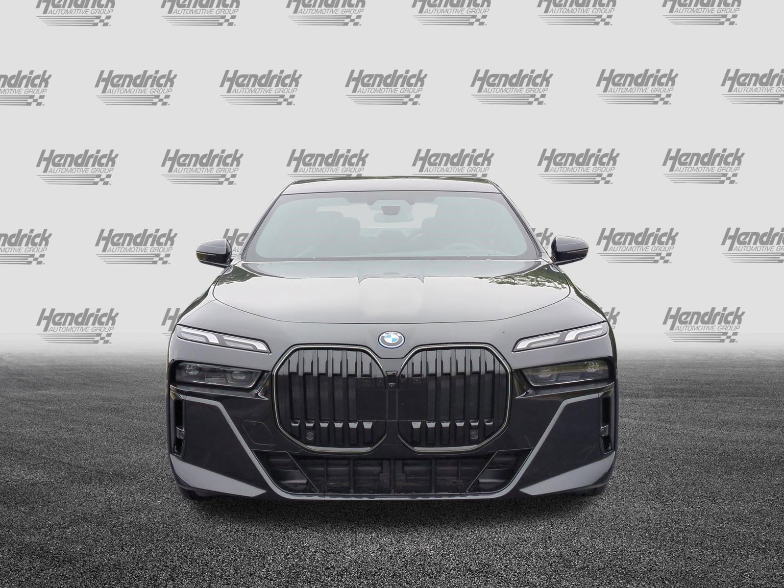 New 2026 BMW i7 xDrive60 AWD/4WD image 3