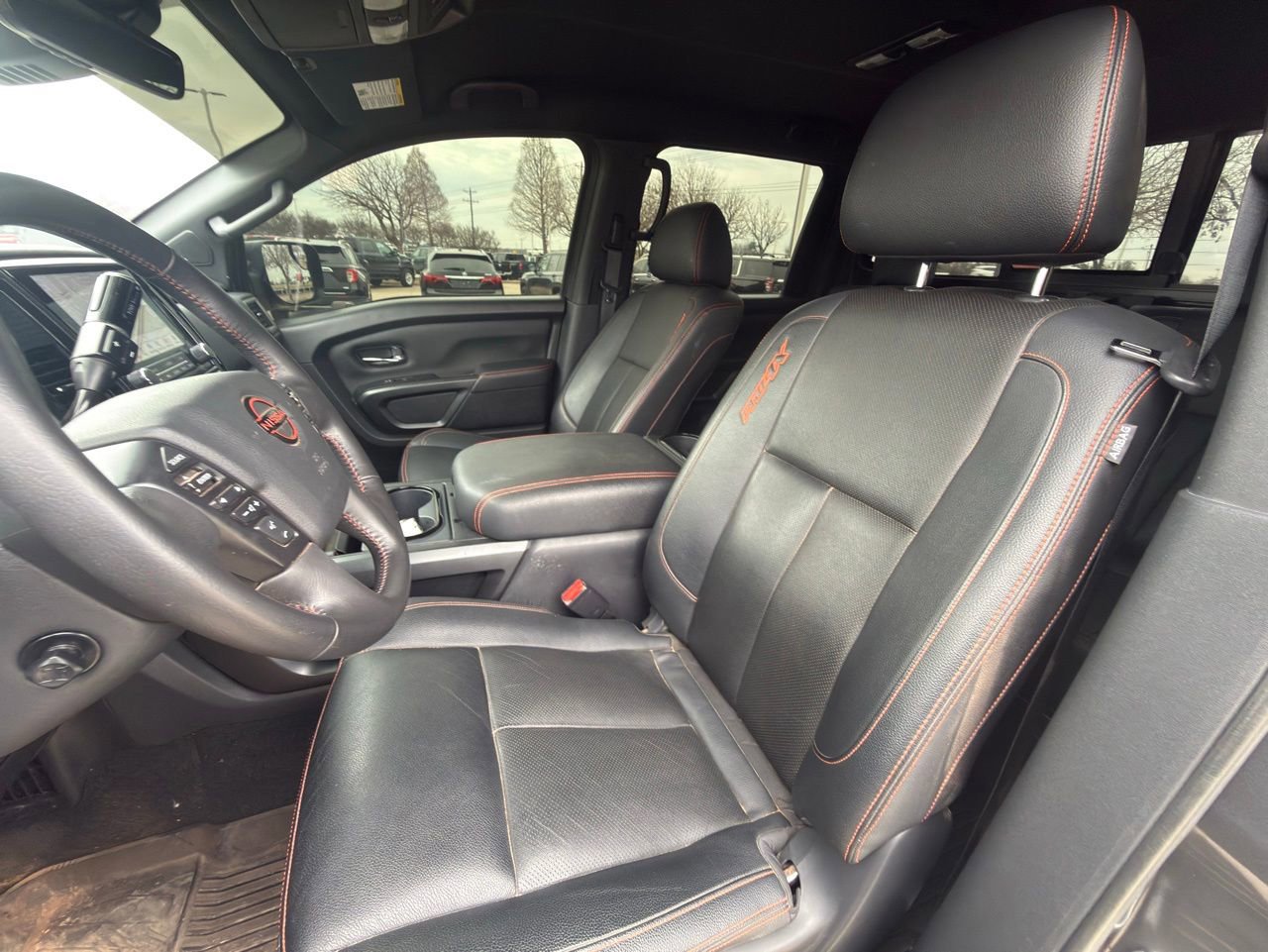 Used 2023 Nissan Titan PRO-4X w/ Pro-4x Convenience Package image 6