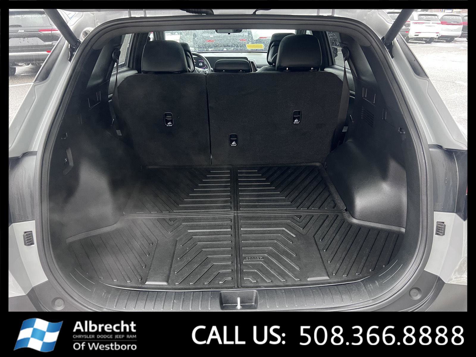 Used 2024 Kia Sportage X-Line w/ X-Line Premium Package image 15