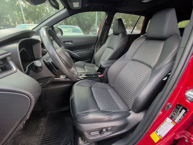 Used 2023 Toyota Corolla Cross AWD Hybrid w/ Convenience Package image 14