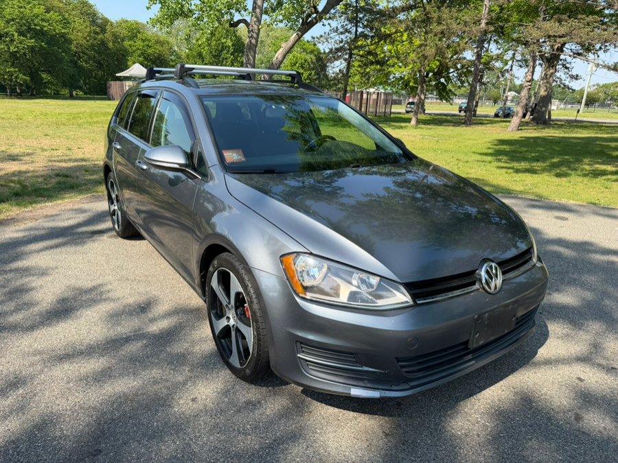 Used 2017 Volkswagen Golf S FWD image 7