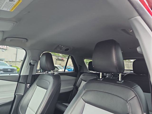 Used 2023 Ford Explorer XLT w/ Equipment Group 202A RWD image 16