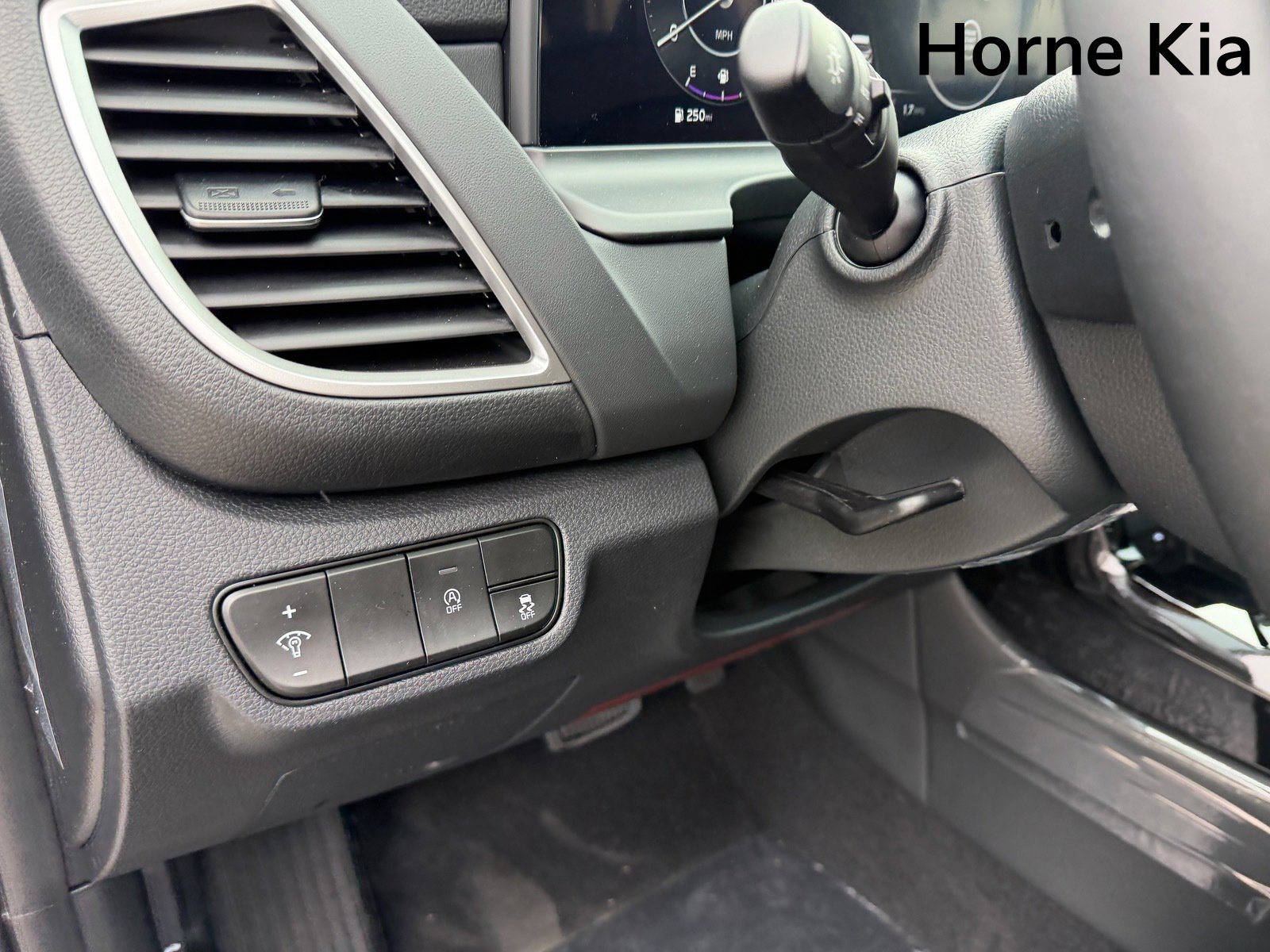 New 2026 Kia Seltos EX image 21