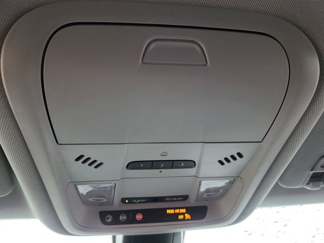 Used 2022 Chevrolet Blazer LT image 48