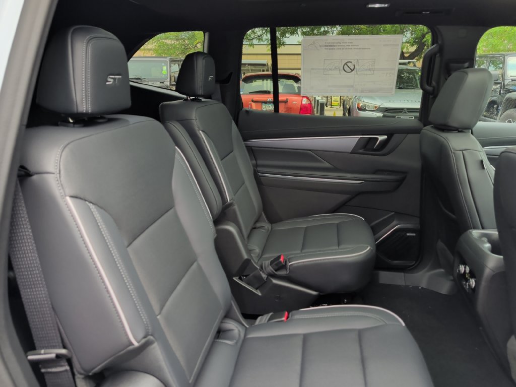 New 2027 Buick Enclave Sport Touring w/ Power Package AWD/4WD image 40