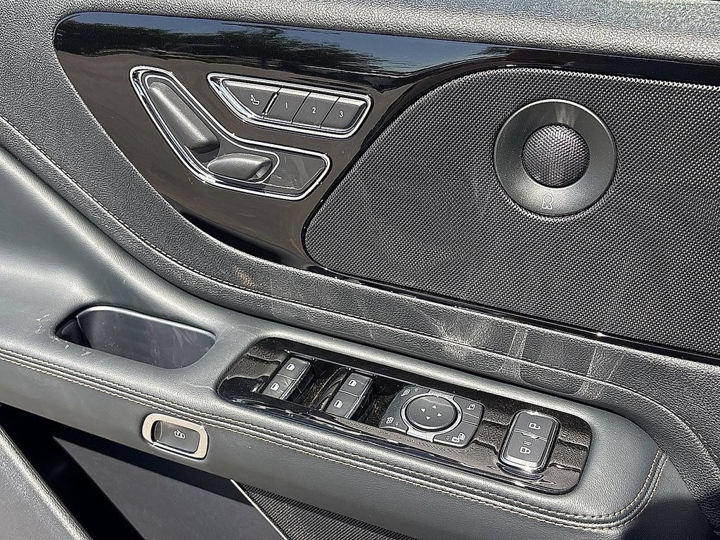 New 2026 Lincoln Aviator Reserve RWD image 13