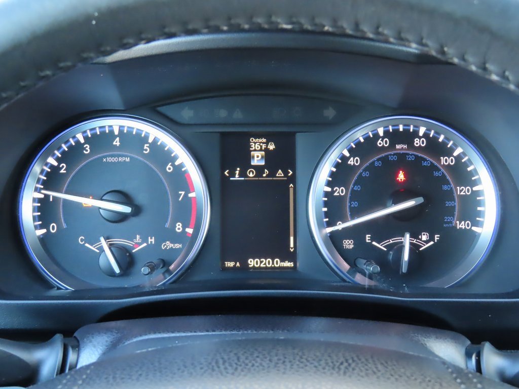 Used 2015 Toyota Highlander XLE image 19