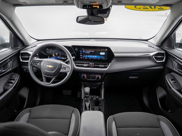 Used 2025 Chevrolet TrailBlazer LT image 21