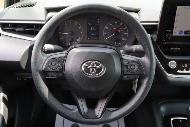 Used 2025 Toyota Corolla LE FWD image 20