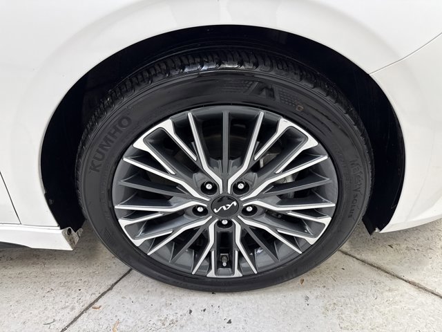 Certified 2024 Kia Forte GT-Line w/ GT-Line Premium Package image 32