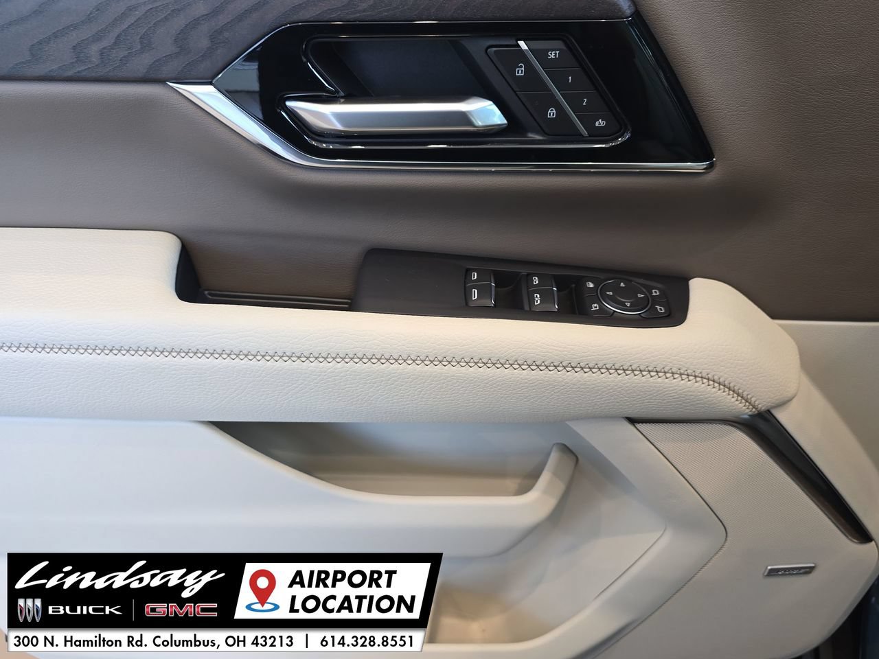 New 2026 GMC Yukon XL Denali w/ Denali Reserve Package AWD/4WD image 15