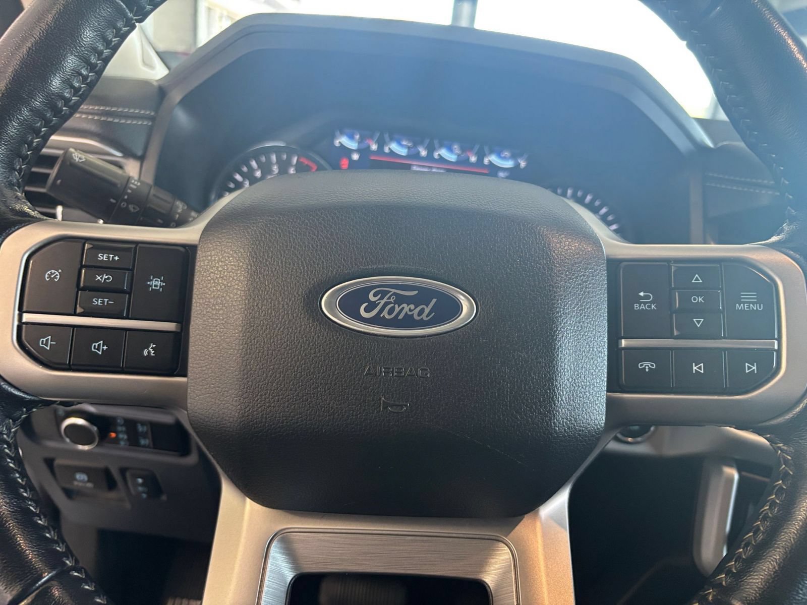 Used 2023 Ford Expedition XLT RWD image 30