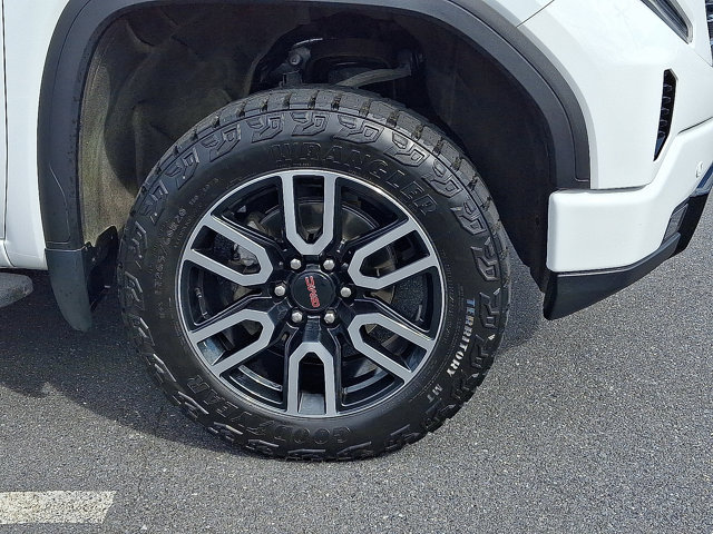 Used 2023 GMC Sierra 1500 AT4 w/ AT4 Premium Package AWD/4WD image 8