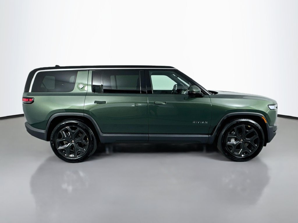 Used 2025 Rivian R1S Adventure Dual AWD/4WD image 6