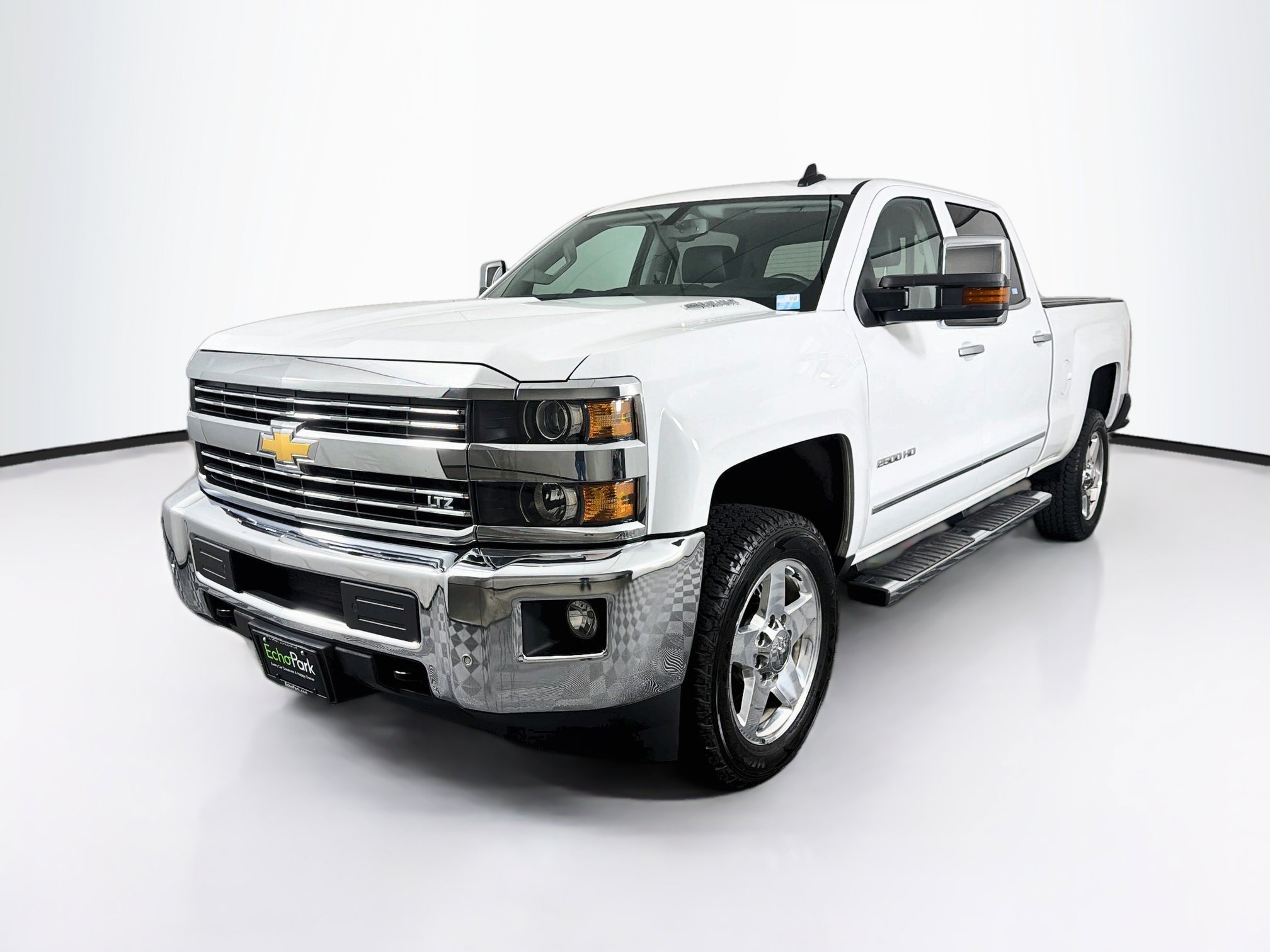 Used 2015 Chevrolet Silverado 2500 LTZ w/ Duramax Plus Package RWD image 3