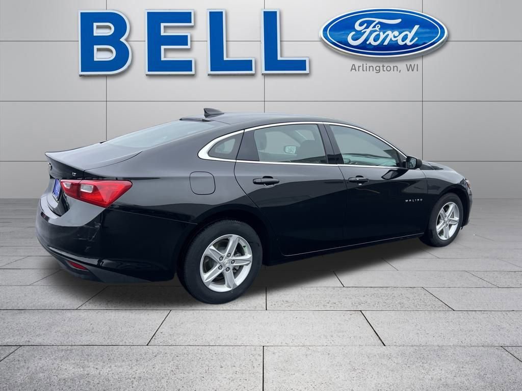 Used 2023 Chevrolet Malibu LT image 3