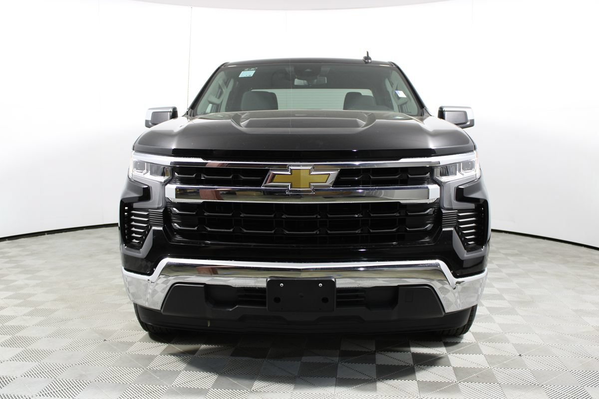 Used 2025 Chevrolet Silverado 1500 LT RWD image 37