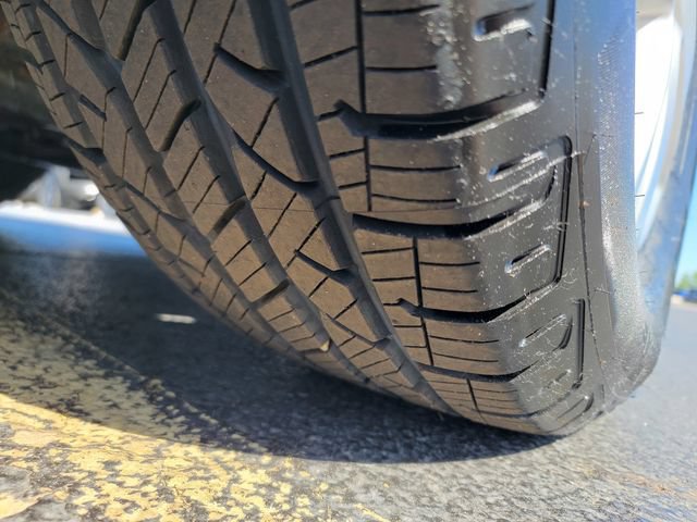 Used 2020 Buick Enclave Essence FWD image 17