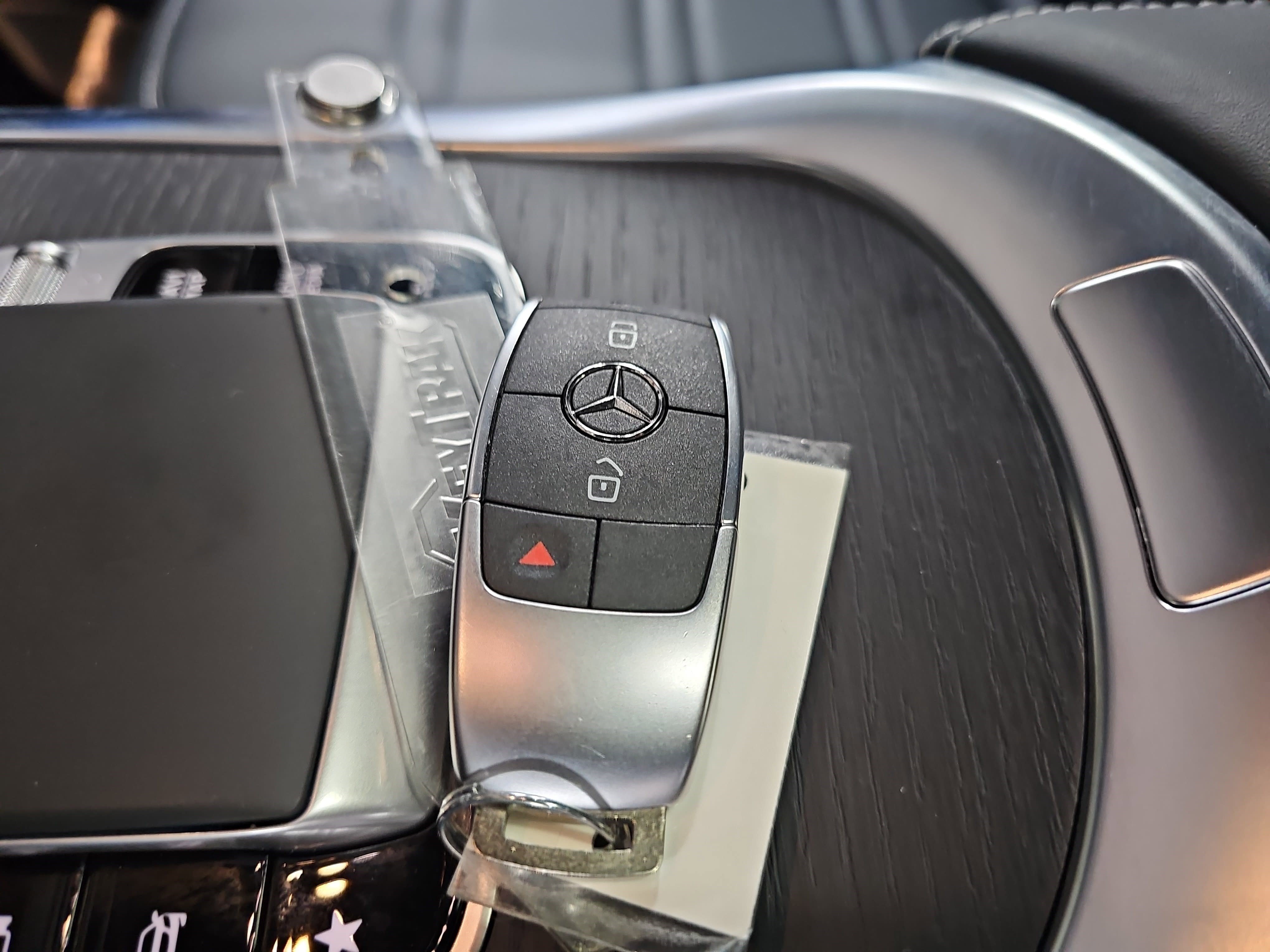 Used 2026 Mercedes-Benz G 550 image 37