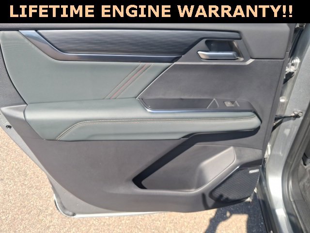 Used 2024 GMC Acadia AT4 w/ LPO, Floor Liner Package image 17