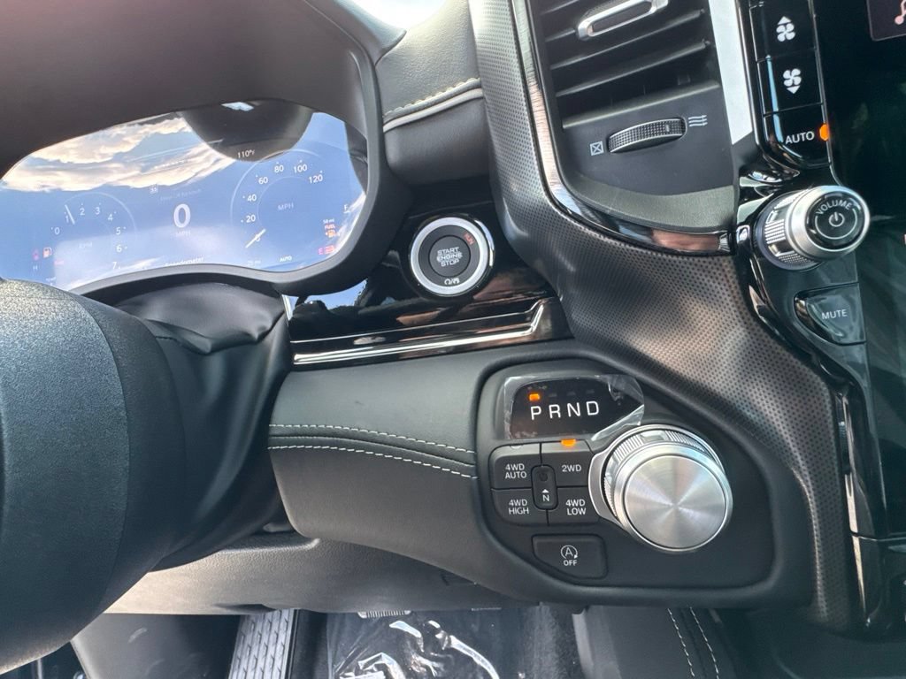 New 2027 RAM 1500 Limited AWD/4WD image 21
