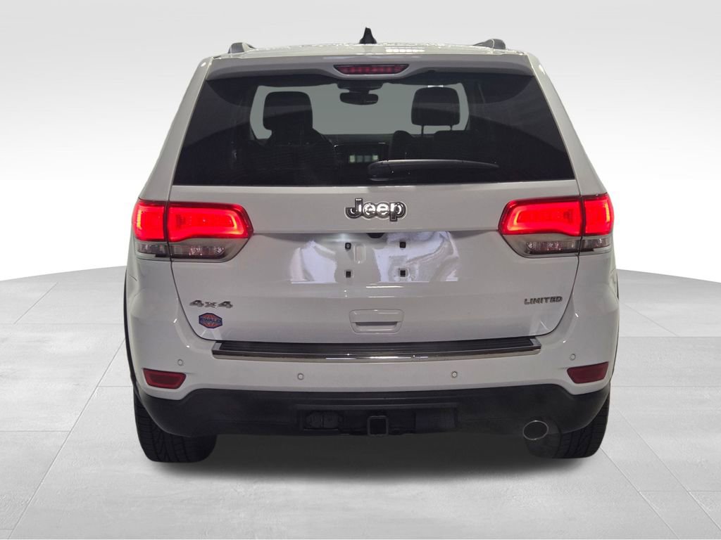 Used 2019 Jeep Grand Cherokee Limited w/ Trailer Tow Group IV image 17