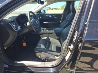 Used 2024 Volvo S60 B5 Core image 6