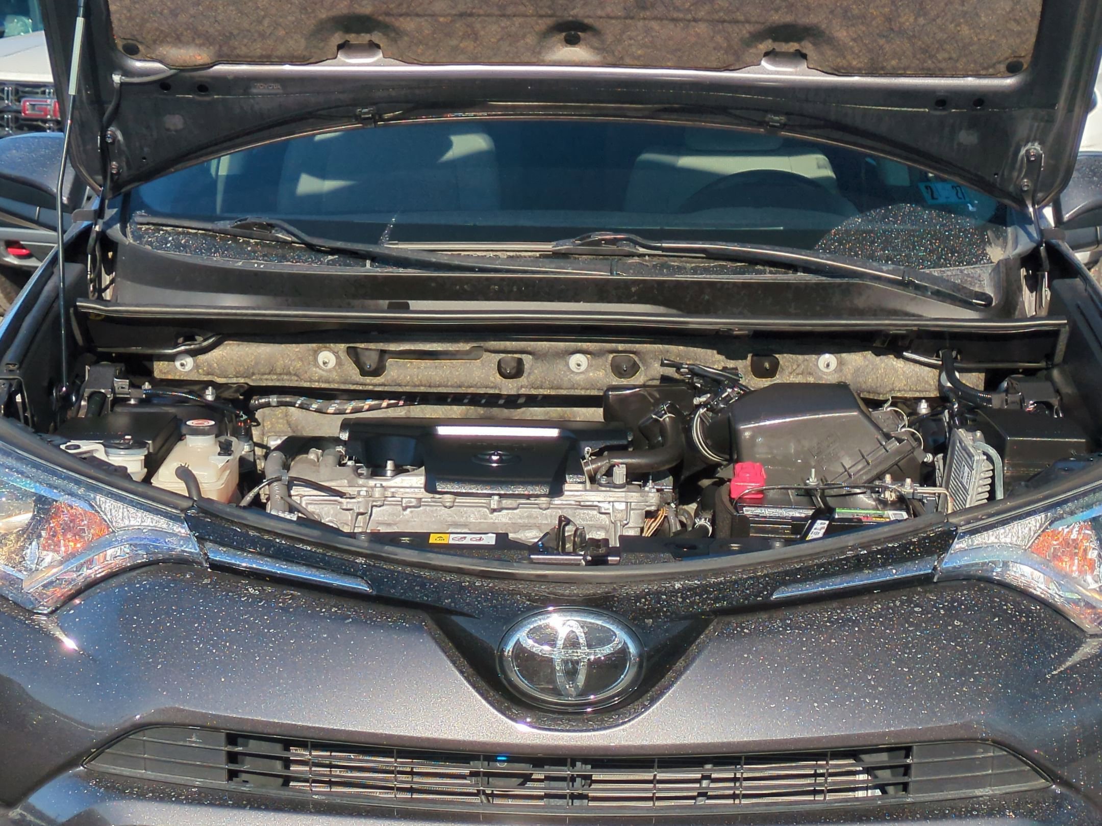 Used 2017 Toyota RAV4 XLE image 17