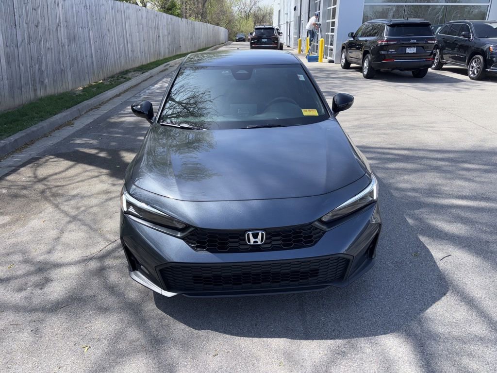 Used 2025 Honda Civic Sport image 8