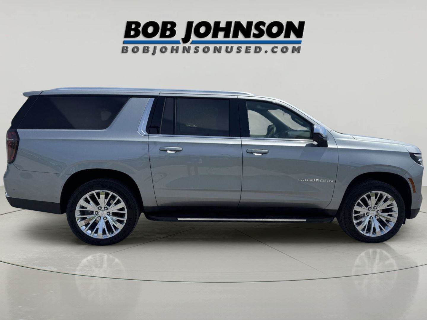 Used 2025 Chevrolet Suburban LS AWD/4WD image 6