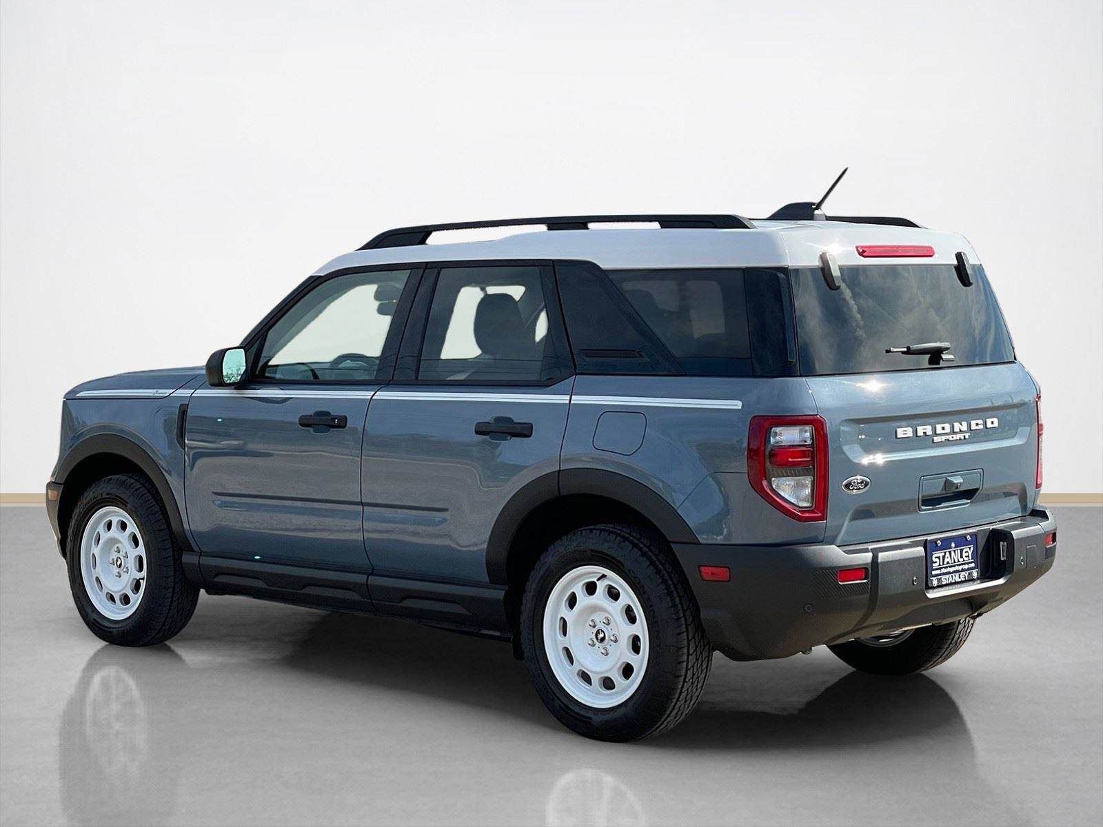 Used 2025 Ford Bronco Sport Heritage w/ Convenience Package image 5