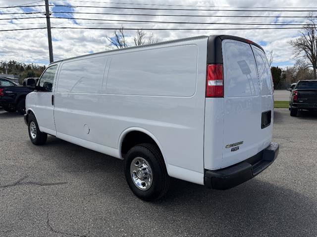 Used 2020 Chevrolet Express 2500 Extended w/ Driver Convenience Package RWD image 4