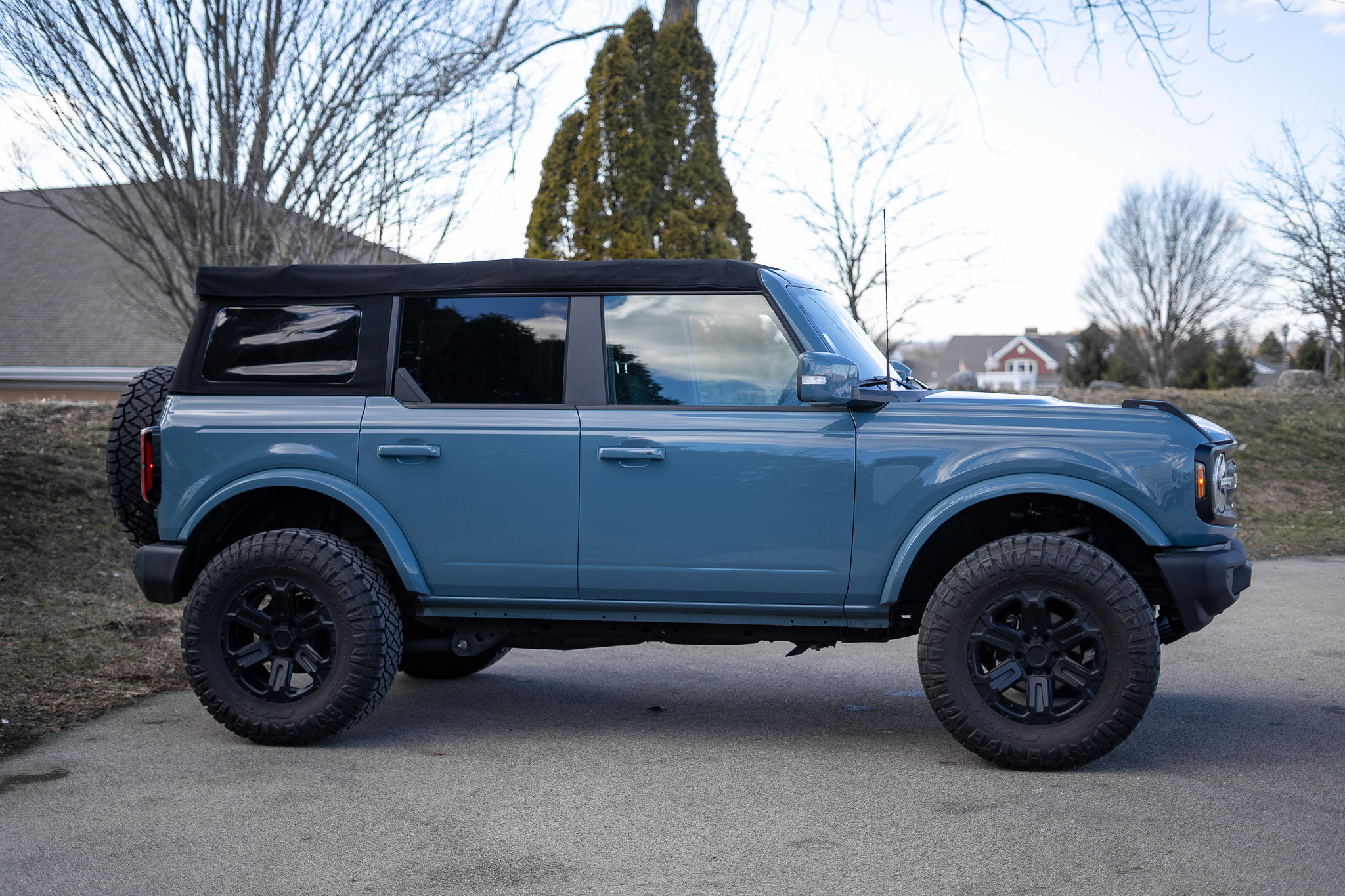 Used 2022 Ford Bronco Outer Banks image 4