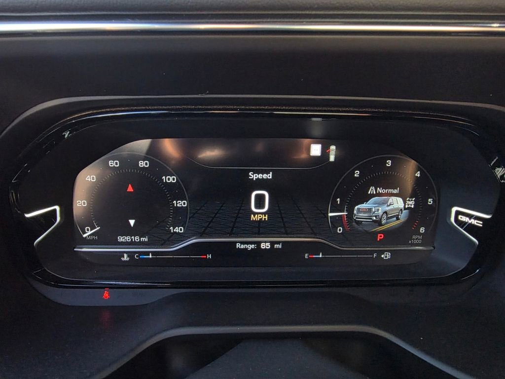 Used 2023 GMC Yukon Denali Ultimate image 15