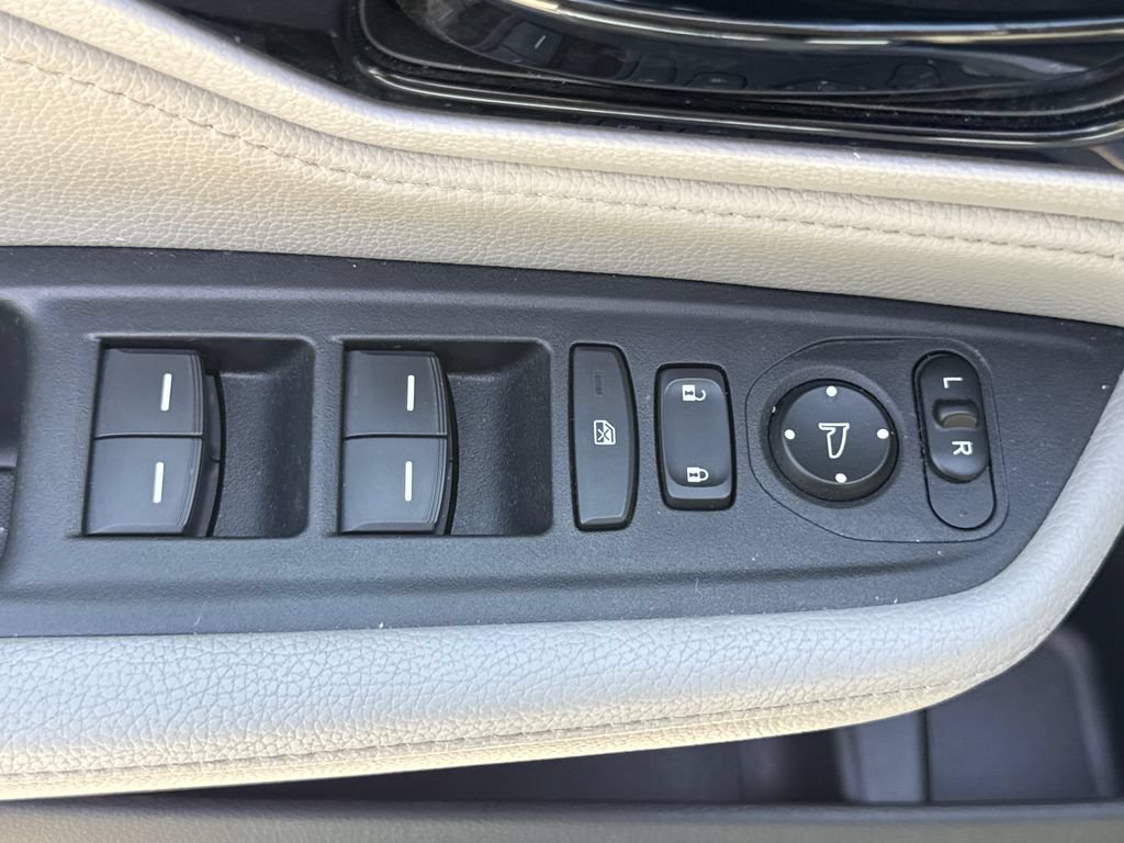 Certified 2021 Honda Odyssey Touring image 15