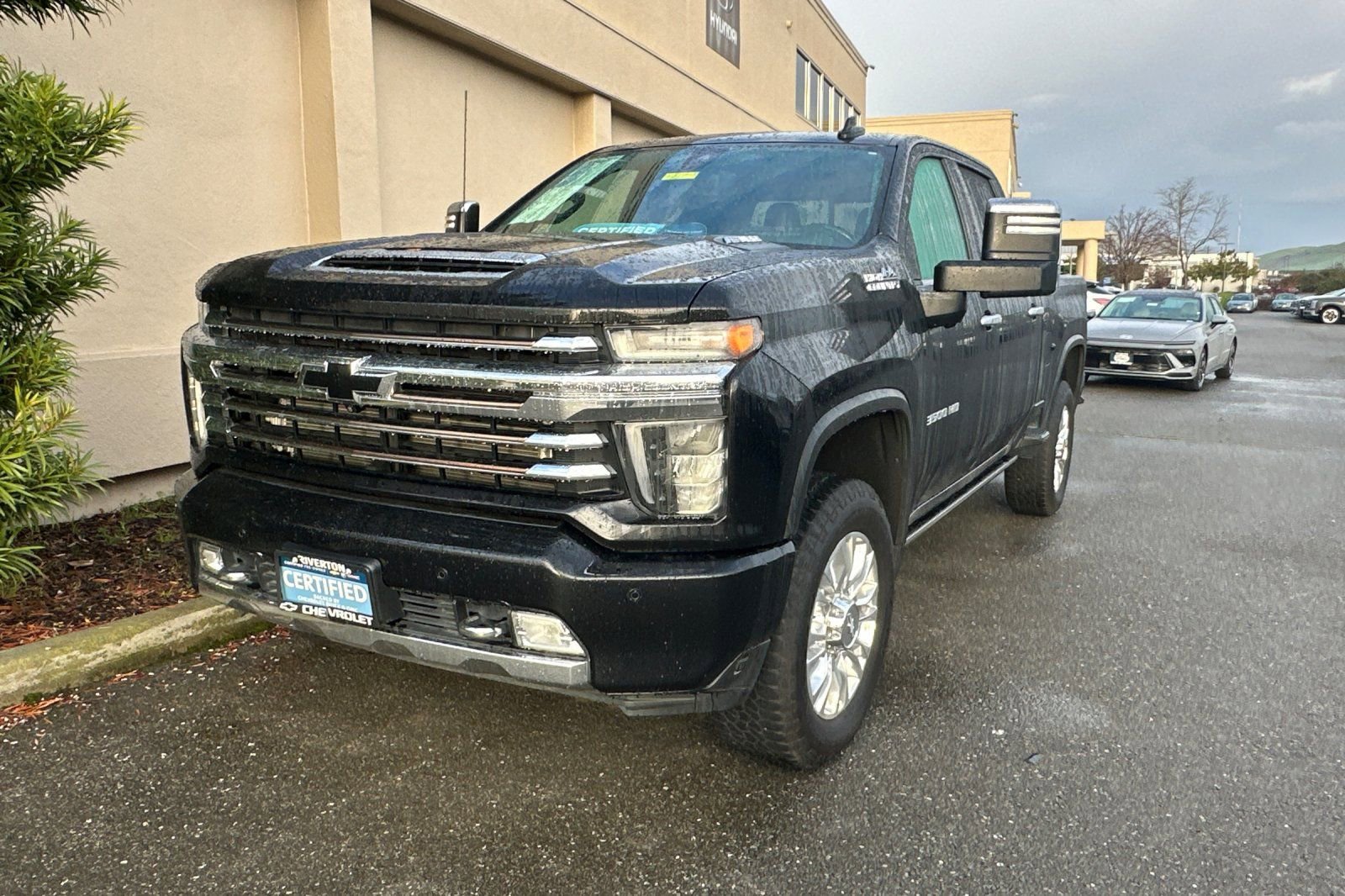 Used 2022 Chevrolet Silverado 3500 High Country image 2