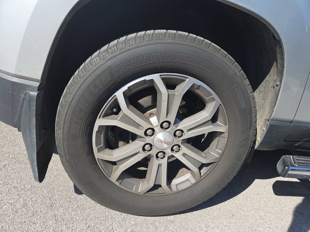 Used 2015 GMC Acadia SLT AWD/4WD image 5