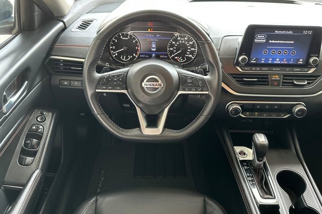 Used 2022 Nissan Altima 2.5 SR FWD image 15