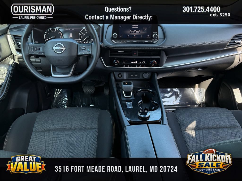 Used 2025 Nissan Rogue SV AWD/4WD image 18