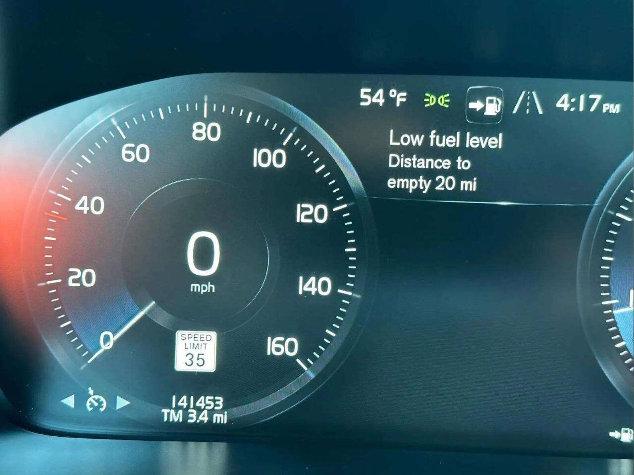 Used 2016 Volvo XC90 T6 Momentum image 23